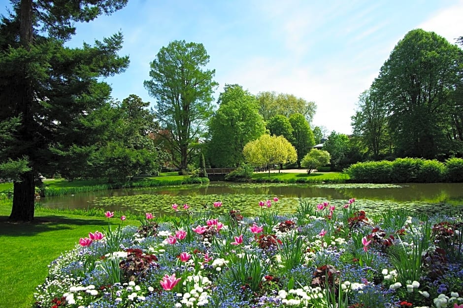 Ra Sidence Central Parc