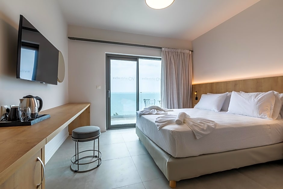 Photo 1 of 5 of 1 Double Bed or 2 Beds, Sea View