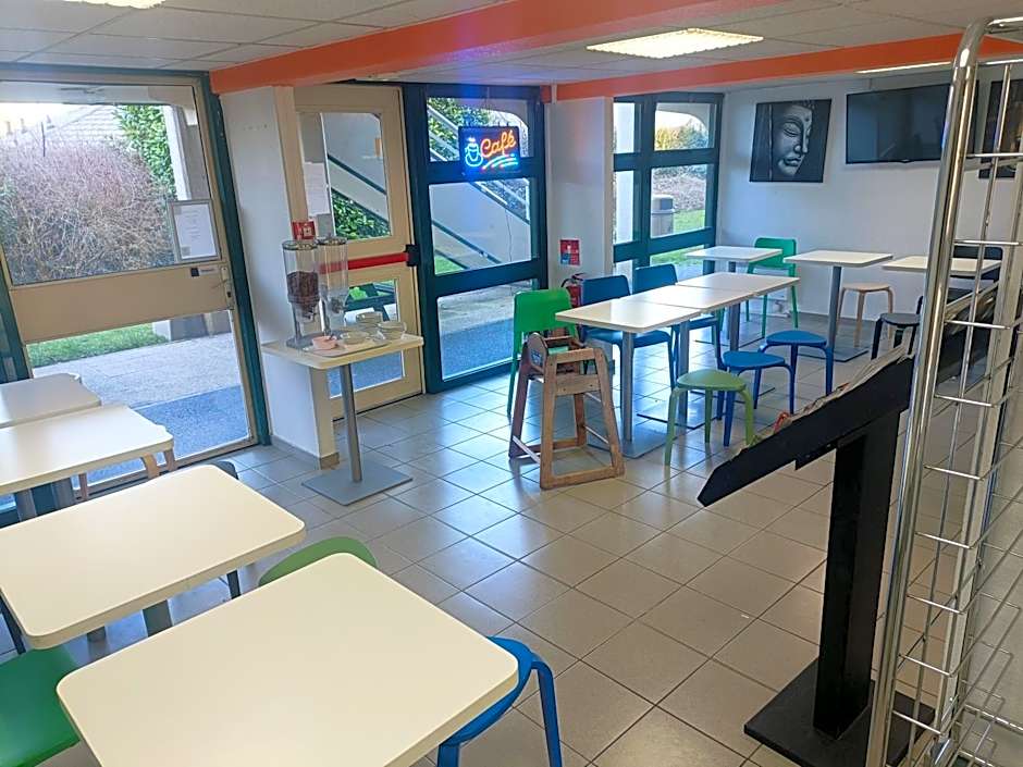 FASTHOTEL Reims Est - Taissy