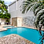 Le Consulat, An Ascend Collection Hotel