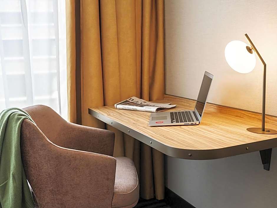 Mercure Amsterdam North Station