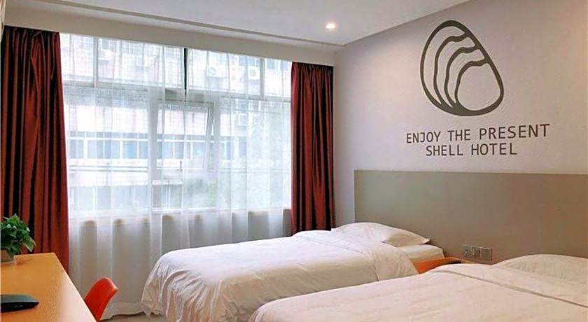 Shell Ganzhou Central Theme Hotel