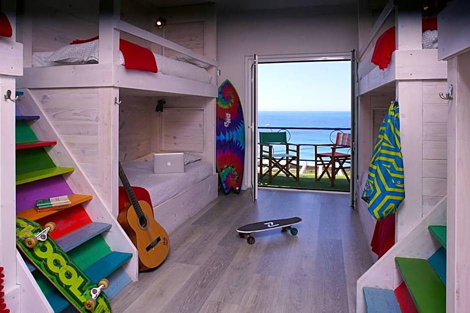 Chill in Ericeira Surf House