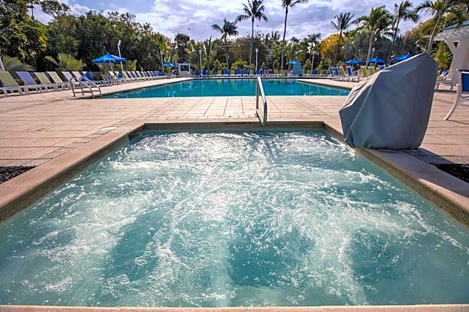 Ocean Pointe Suites at Key Largo