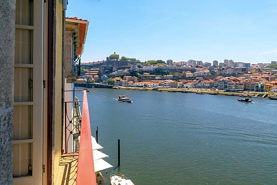 Oporto Home - River Front