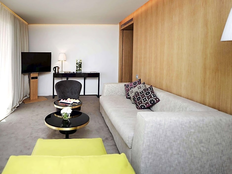 Photo 1 of 11 of Contemporary Junior 1 King Bed Suite, Balcony or Terrace