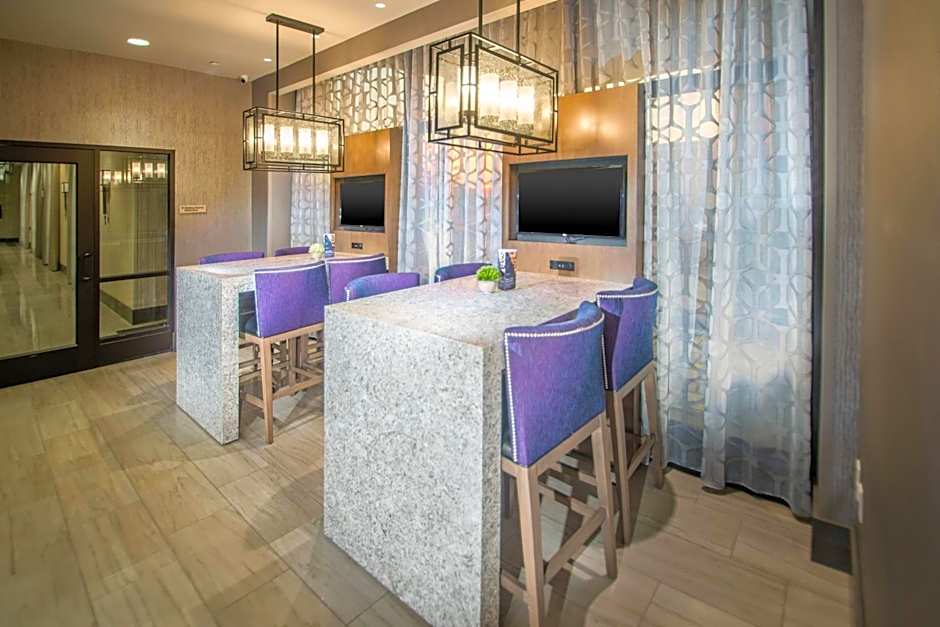 SpringHill Suites by Marriott Fayetteville Fort Liberty