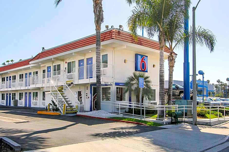 Motel 6-La Mesa, CA - San Diego