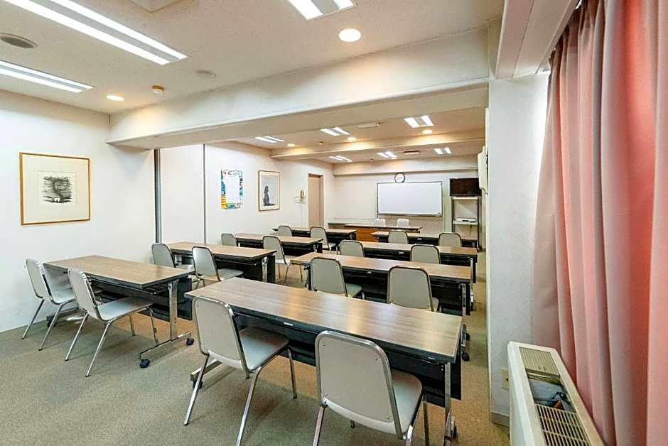 Tendo Central Hotel
