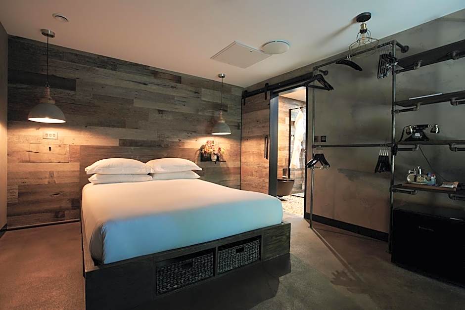 Fermain Valley Hotel