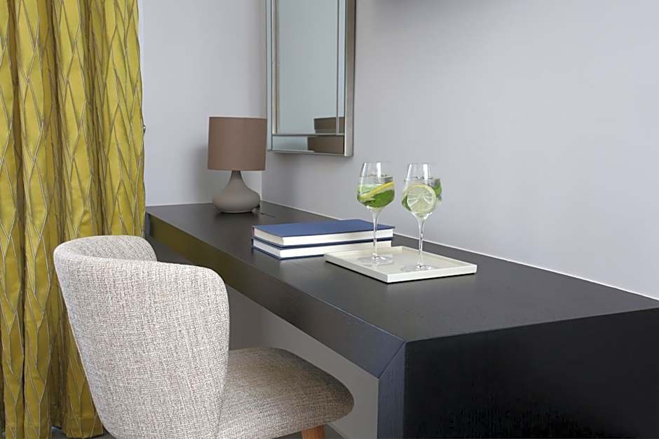 Lagouvardos Village Hotel