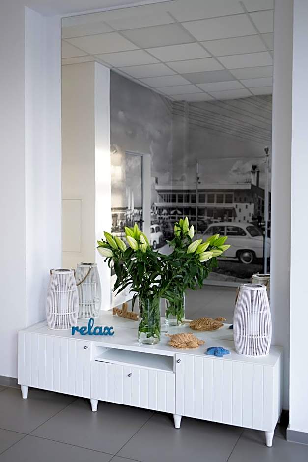 Relax place & restaurant