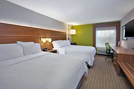 Double Room with Two Double Beds - Hearing Accessible/Non-Smoking