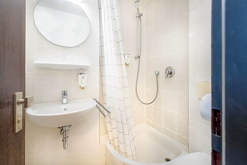 Hotel Leonet