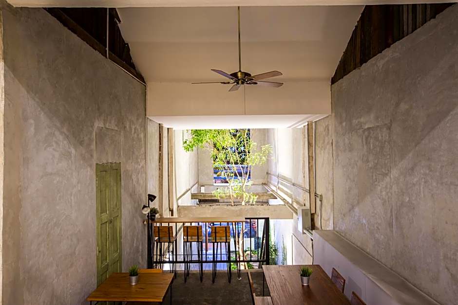 Lost Inn BKK