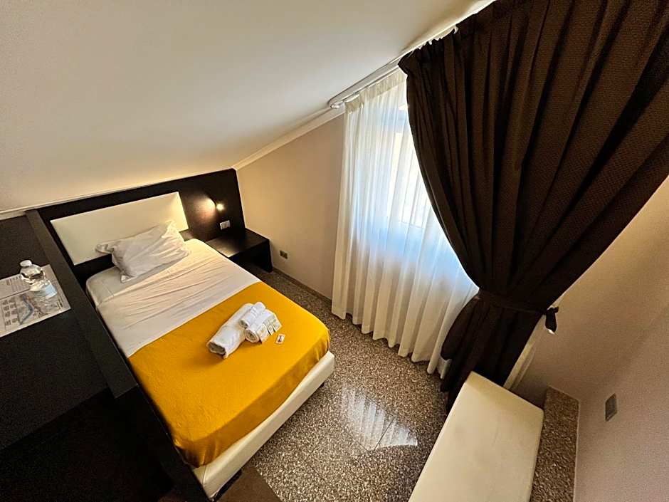 EH Suites Rome Airport Euro House Hotels