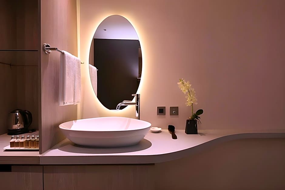 Green World Hotels Song Shan