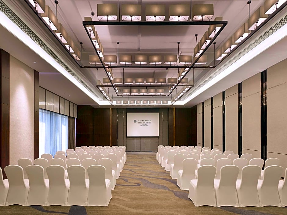 Pullman Yantai Center