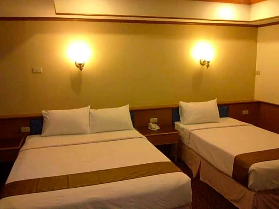 Merlin Grand Hotel