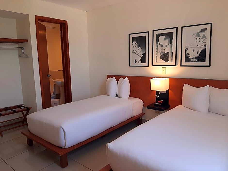 Comfort Inn Real San Miguel