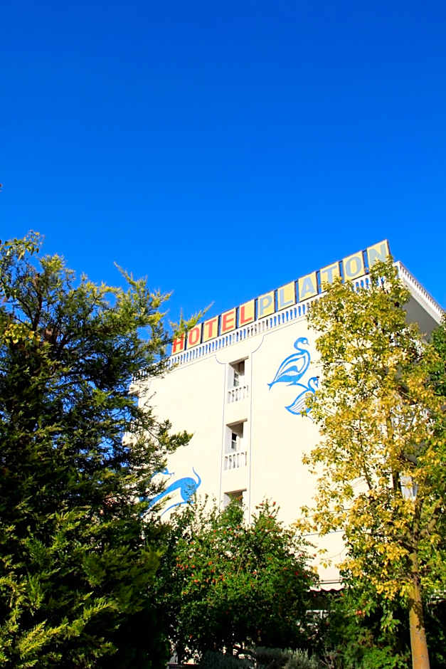 Hotel Platon