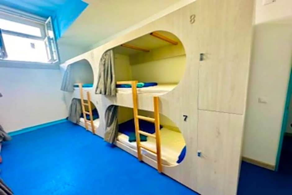 Fantasy Hostel Porto