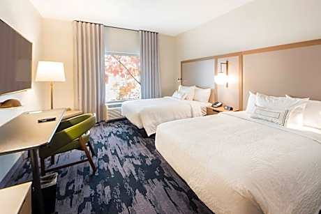 Double Queen Room