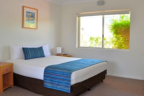 One-Bedroom Apartment (2 Adults)