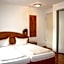 Hotel Waitzingers