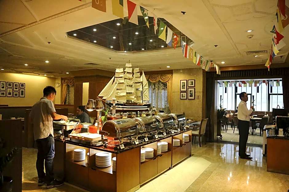 China Mayors Plaza Hotel