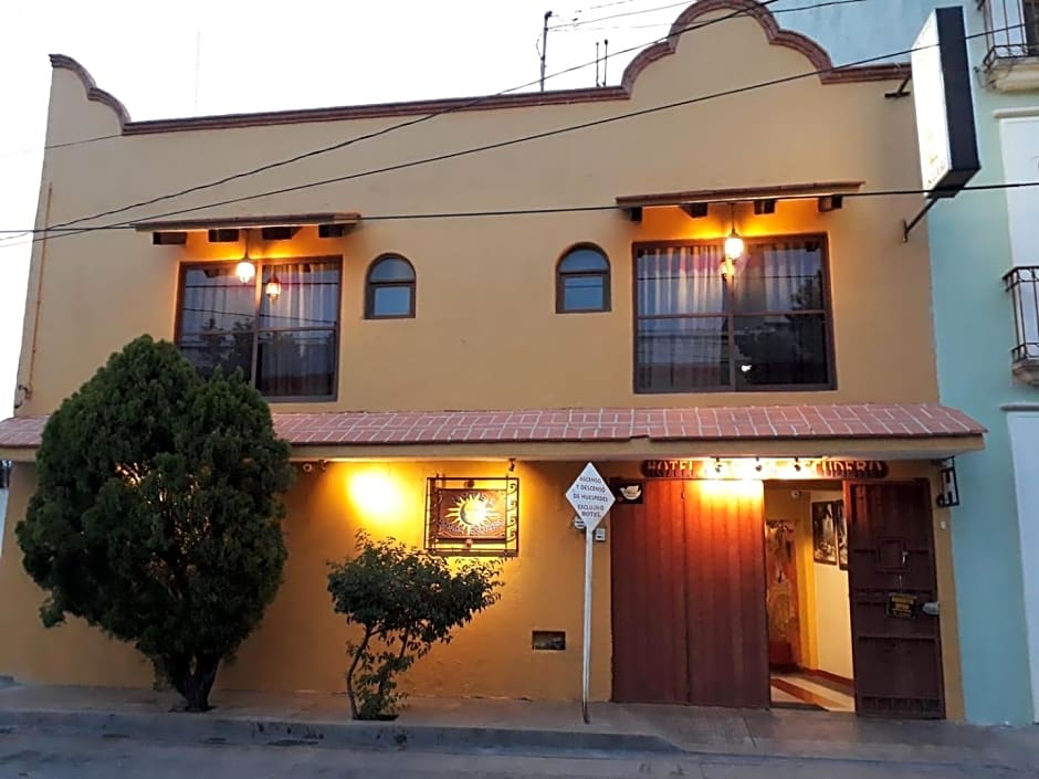 Hotel Posada Escudero