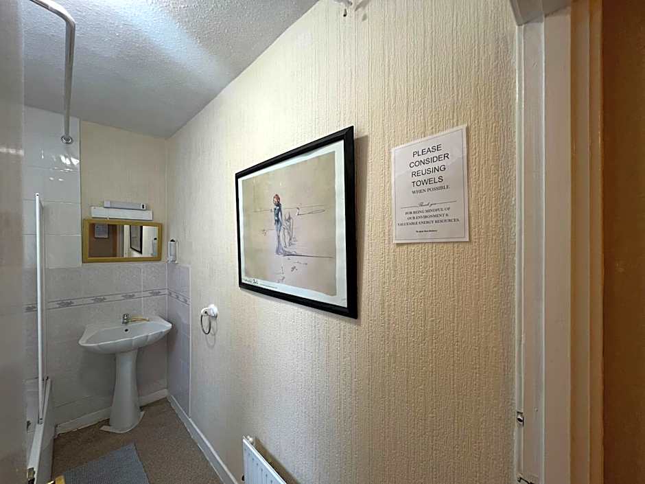 Modern Rooms with SELF Check-In The Castle, Coldstream