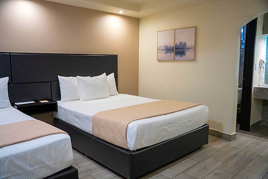 Hotel Siesta Real