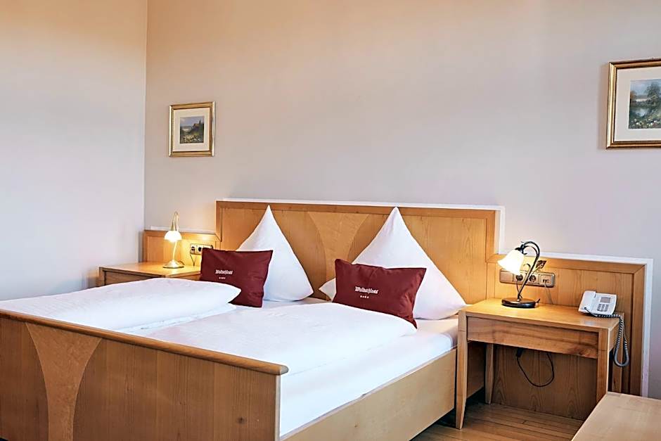 Hotel & Restaurant Waldschloss