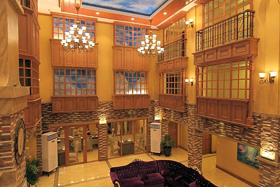 Villa Caceres Hotel