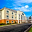 Days Inn & Suites by Wyndham Union City