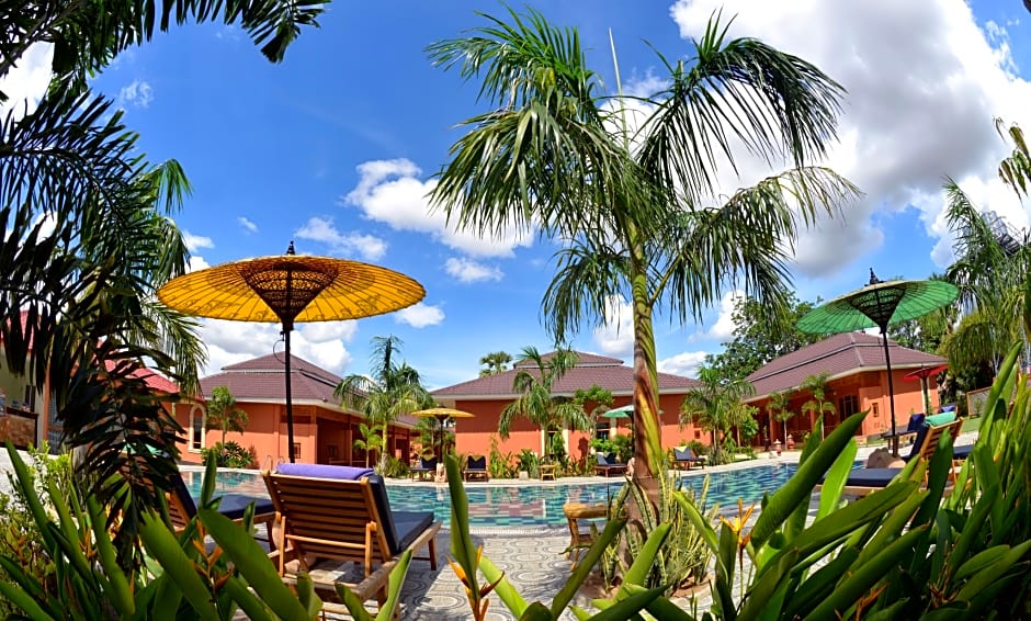 Bagan Emerald Hotel