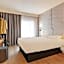 B&B HOTEL Lille Lillenium Eurasanté