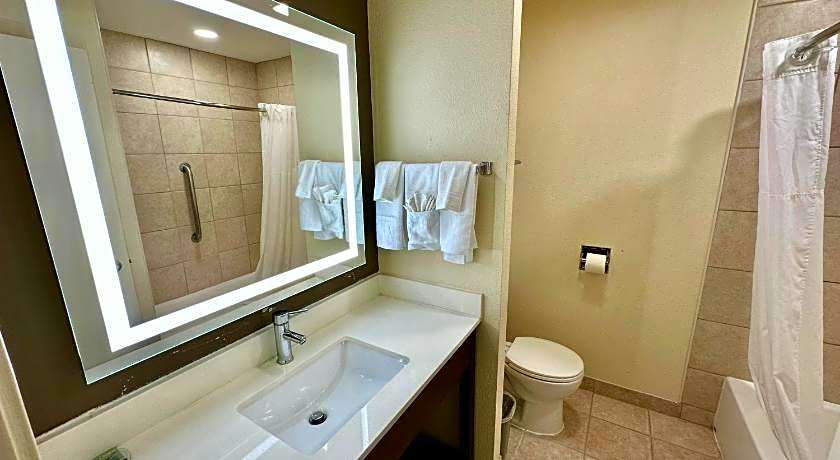 Sonesta Essential Hotels Overland Park