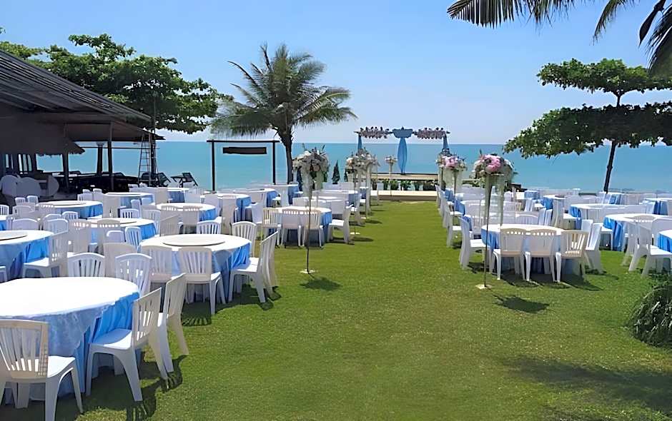 Khanom Golden Beach Hotel