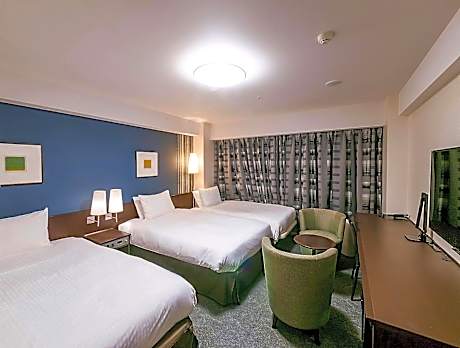 Standard Twin Room for 3 People with Extra Bed - Non-Smoking
