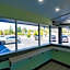 SeaSide Inn & Suites