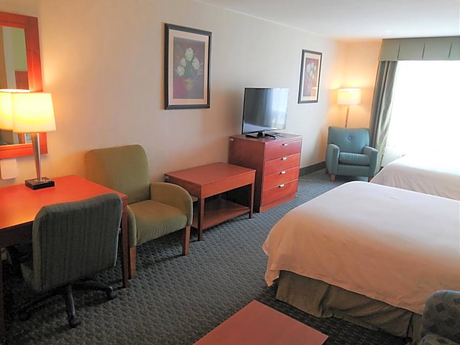 Holiday Inn Express & Suites Toluca Zona Aeropuerto By IHG