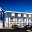 Days Inn & Suites by Wyndham Warren