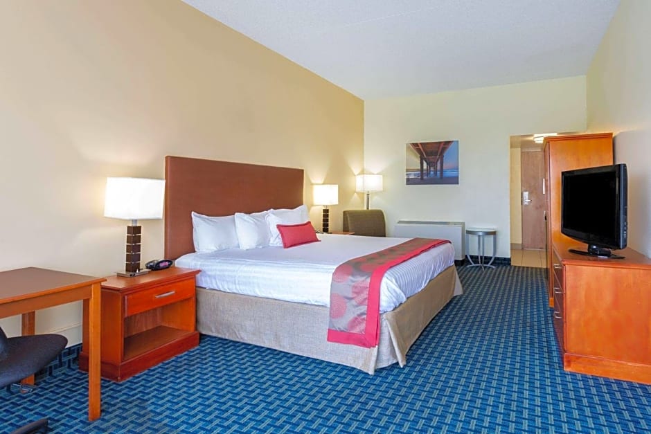 Ramada Plaza by Wyndham Virginia Beach