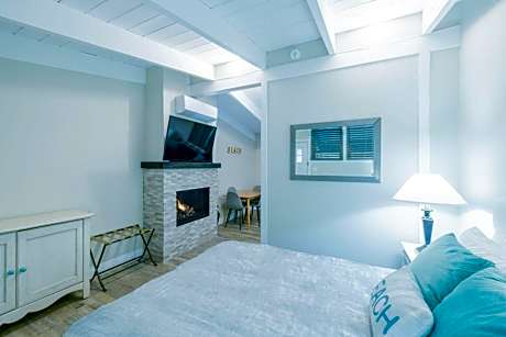 Boutique Suite #3