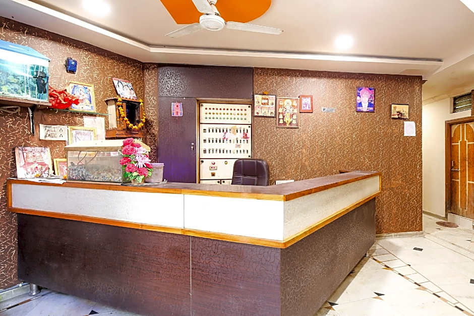 Hotel Super Guest House by OYO Rooms – Ahmedabad, TN