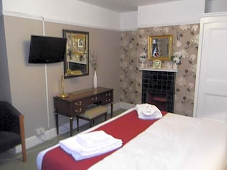 Double Room with Shared Bathroom