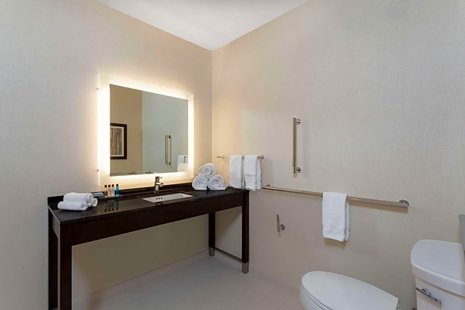 Wingate by Wyndham Altoona