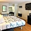 Motel 6-Newnan, GA